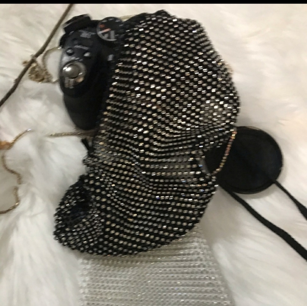 Fashion Mesh Rhinestone Face Mask  ☆ - Picture 5 of 7